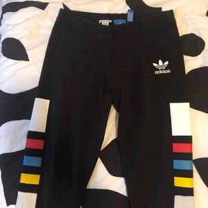 Color block Adidas leggings